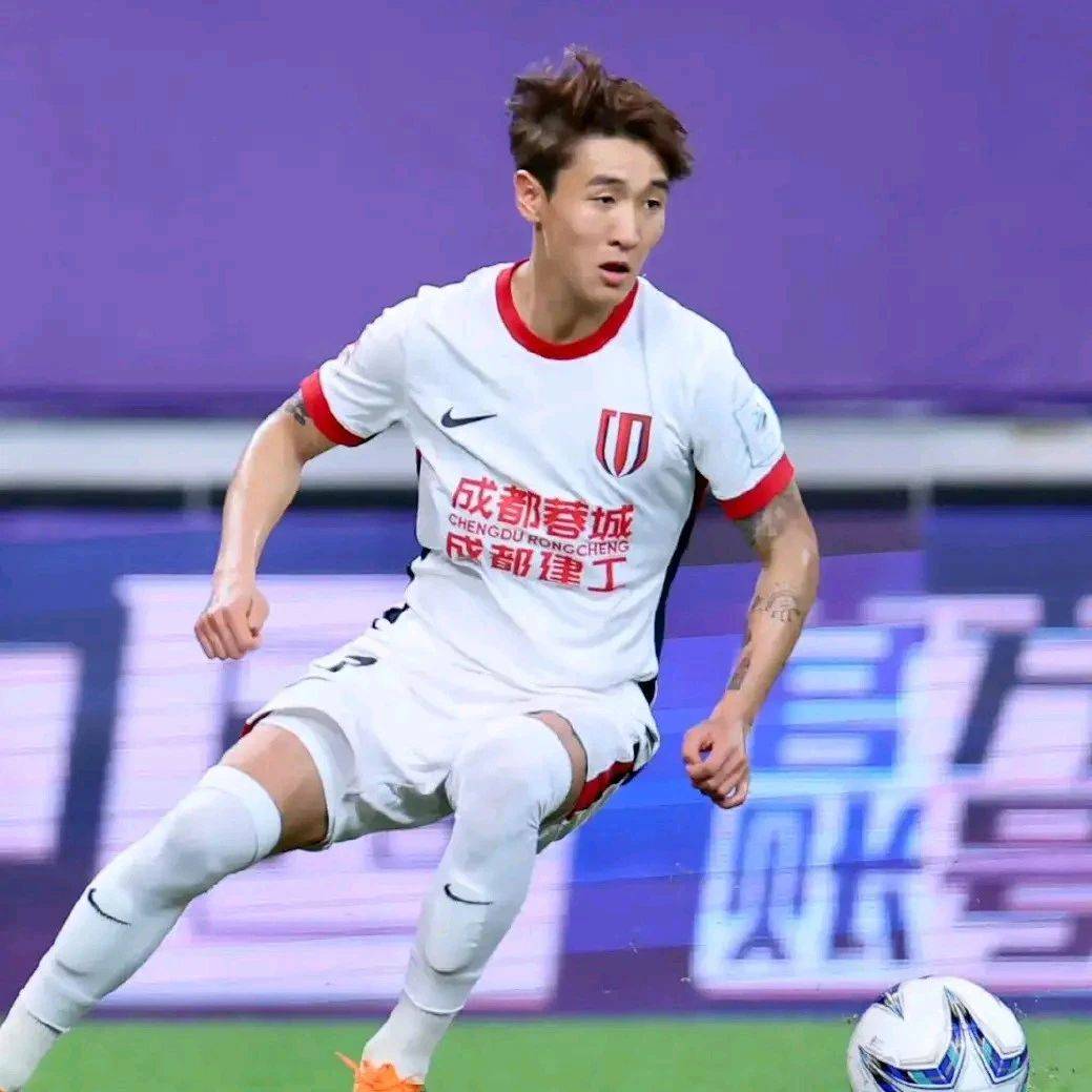 成都蓉城冲刺阶段官宣签约，志在CBA常规赛名次提升，话题不断，数据趋势出现新变化的简单介绍-Kaiyun中国官网